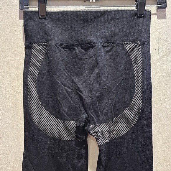 Pink  Black and Gray Leggings - Picture 3 of 5